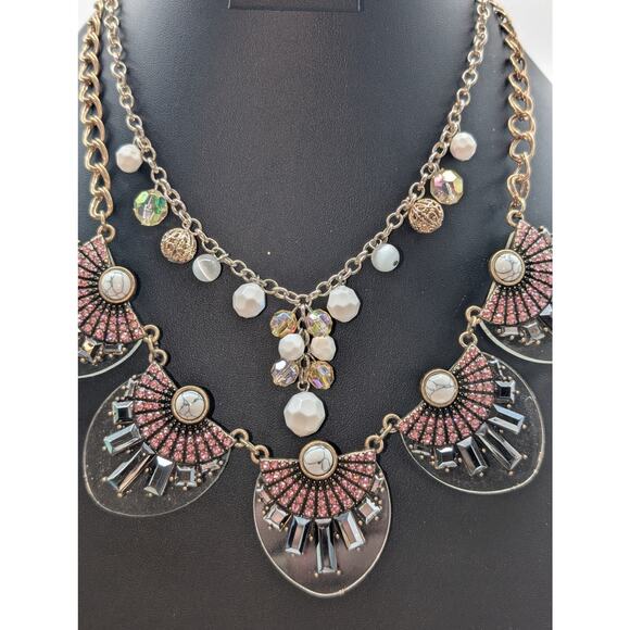 Mixed Lot Clear Pink Rhinestones Howlite 2 Necklaces & 2 Coordinating Bracelets - Picture 5 of 10